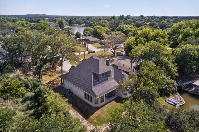410 Virgo Court, Granbury, TX 76049