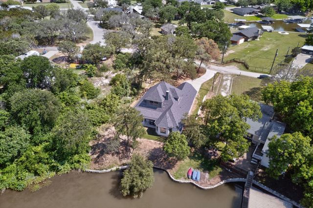 410 Virgo Court, Granbury, TX 76049
