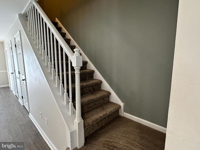 427 E ANGLESEY TER, West Chester, PA 19380