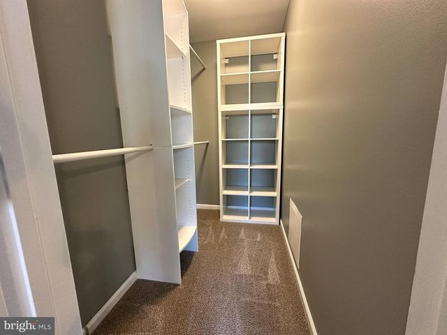 427 E ANGLESEY TER, West Chester, PA 19380