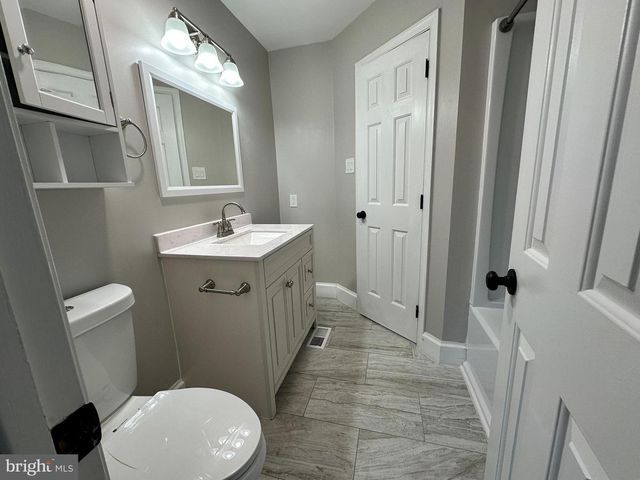 427 E ANGLESEY TER, West Chester, PA 19380