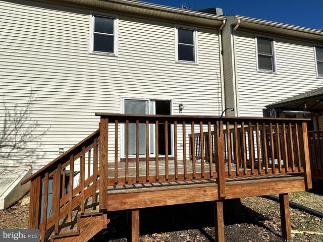 427 E ANGLESEY TER, West Chester, PA 19380