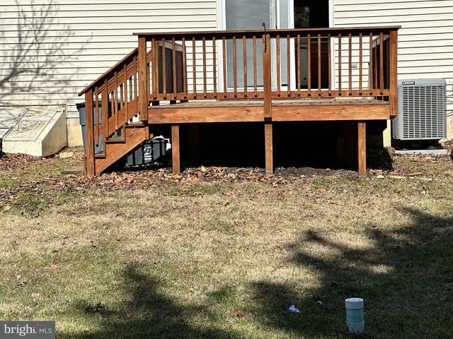 427 E ANGLESEY TER, West Chester, PA 19380