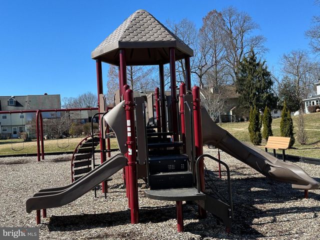 427 E ANGLESEY TER, West Chester, PA 19380