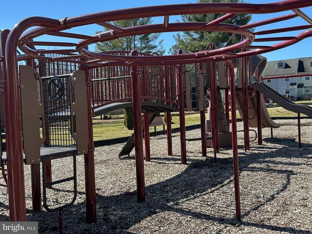 427 E ANGLESEY TER, West Chester, PA 19380