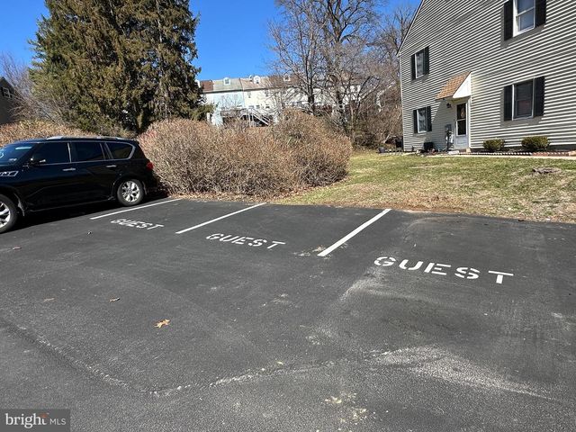 427 E ANGLESEY TER, West Chester, PA 19380