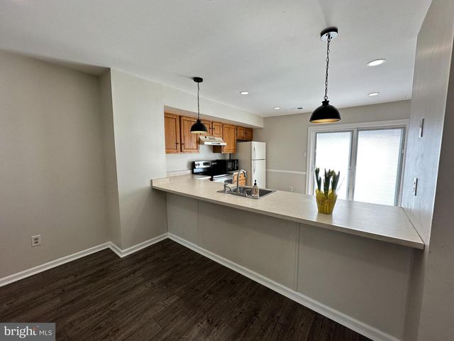 427 E ANGLESEY TER, West Chester, PA 19380