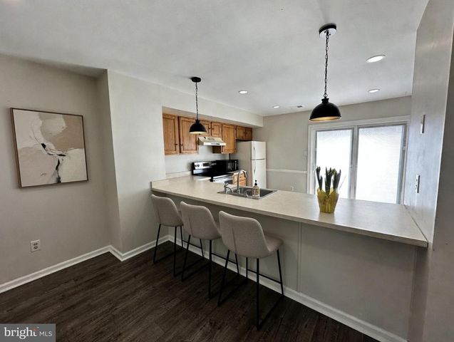 427 E ANGLESEY TER, West Chester, PA 19380