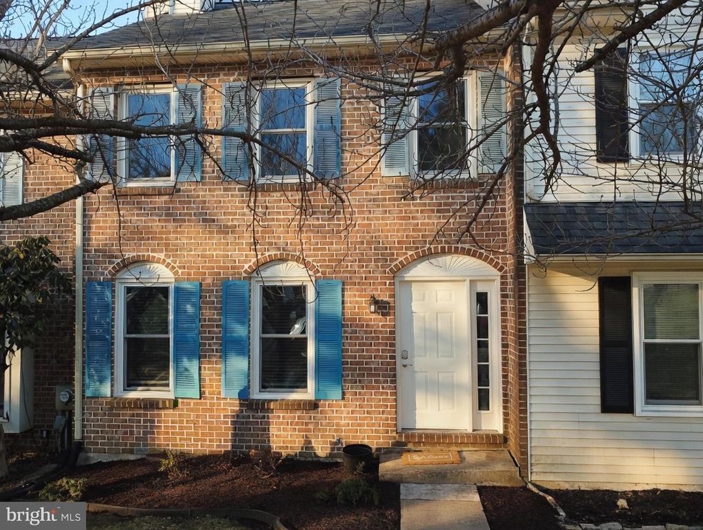 427 E ANGLESEY TER, West Chester, PA 19380
