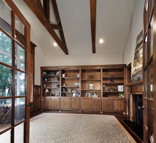 31 Midday Sun Place, The Woodlands, TX 77382