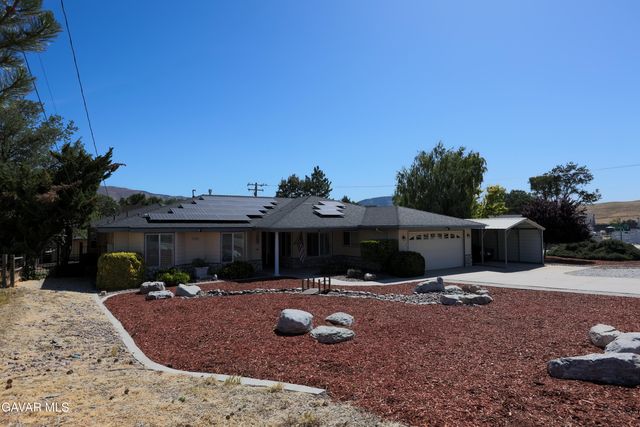 22700 Fran Drive, Tehachapi, CA 93561