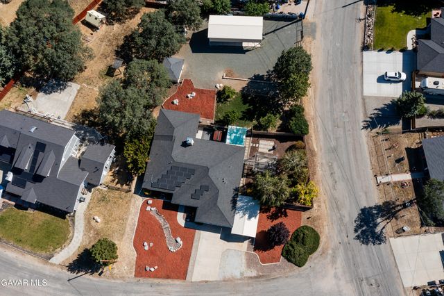 22700 Fran Drive, Tehachapi, CA 93561