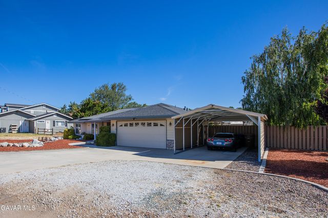 22700 Fran Drive, Tehachapi, CA 93561