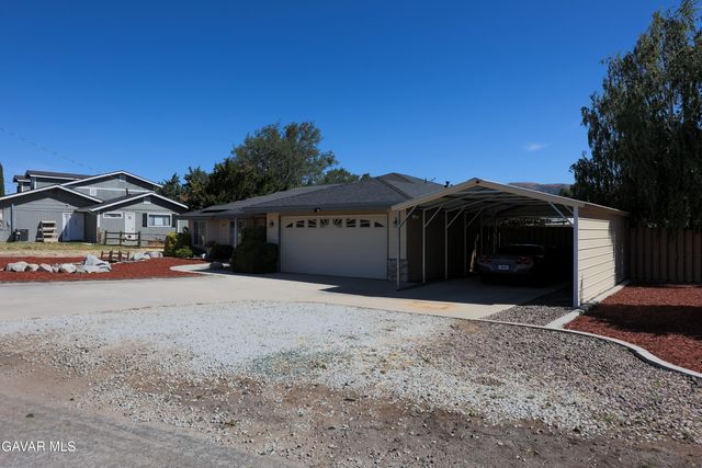 22700 Fran Drive, Tehachapi, CA 93561