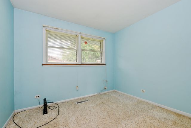 18770 Baker Avenue, Country Club Hills, IL 60478