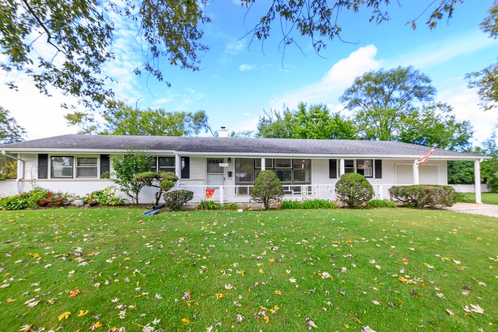 18770 Baker Avenue, Country Club Hills, IL 60478 — photo 2