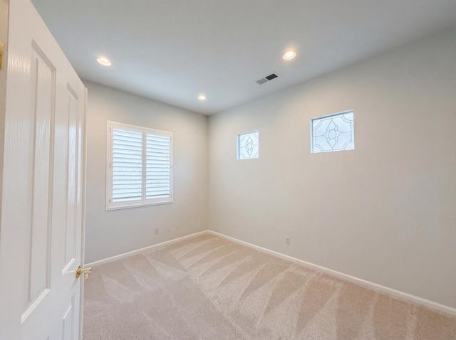 224 Pinecrest Ct, Roseville, CA 95678