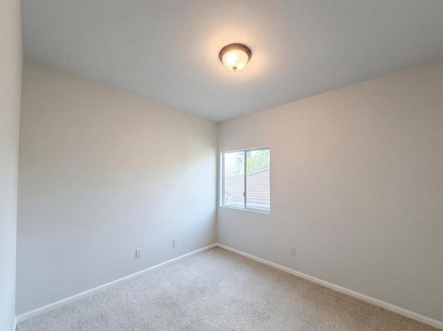 224 Pinecrest Ct, Roseville, CA 95678