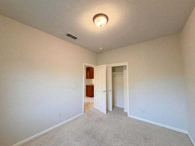 224 Pinecrest Ct, Roseville, CA 95678