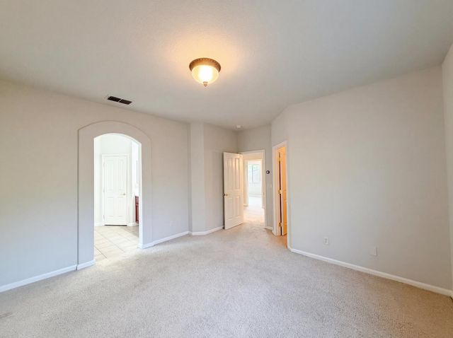 224 Pinecrest Ct, Roseville, CA 95678