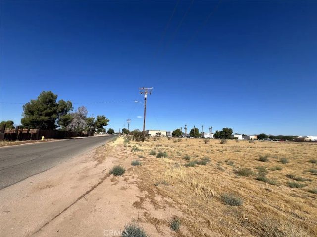 0 Ottawa, Apple Valley, CA 92307