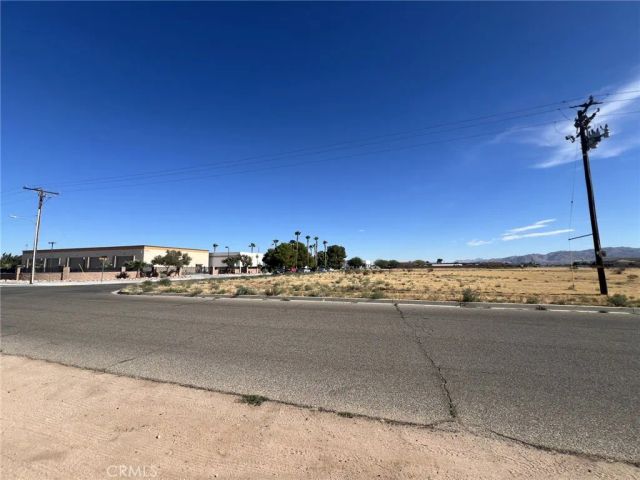 0 Ottawa, Apple Valley, CA 92307