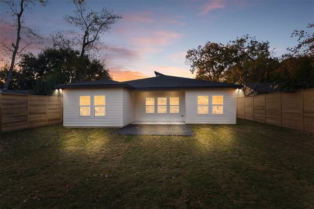 10822 Castolon Drive, Dallas, TX 75228