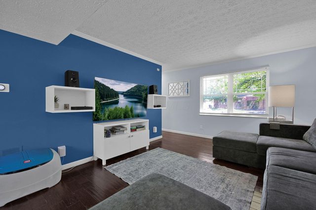 775 Ashford Glen Drive, Columbus, OH 43230