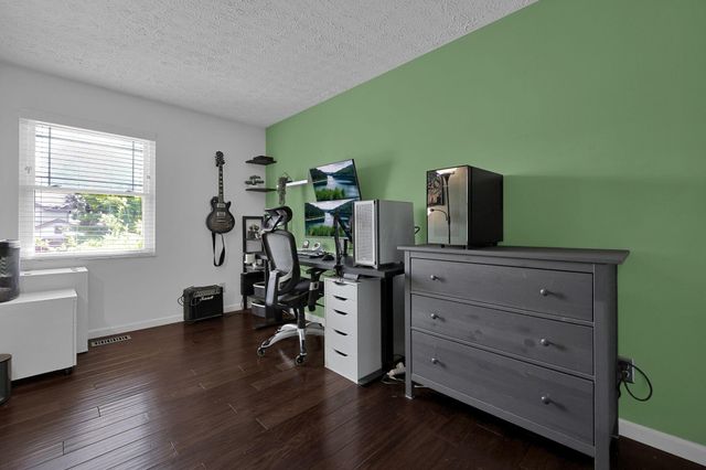 775 Ashford Glen Drive, Columbus, OH 43230