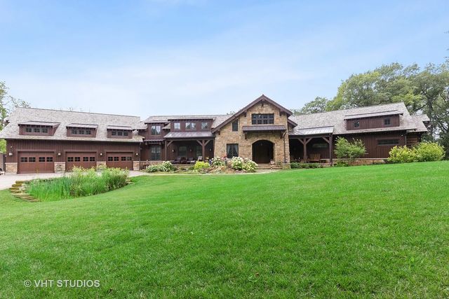 14N306 Highland Avenue, Elgin, IL 60123