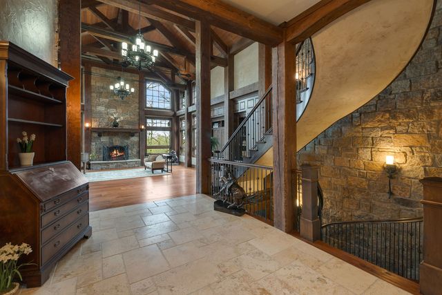 14N306 Highland Avenue, Elgin, IL 60123
