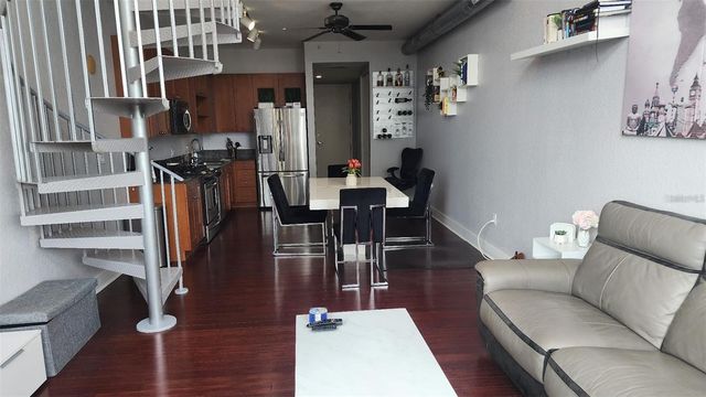 150 E ROBINSON STREET 427, Orlando, FL 32801