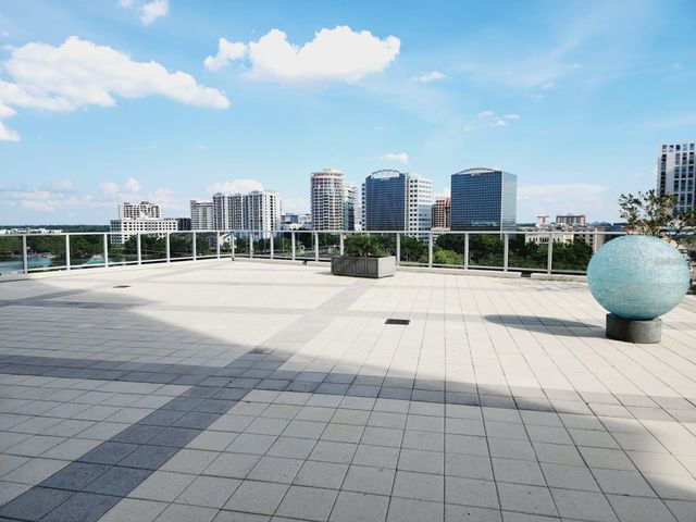 150 E ROBINSON STREET 427, Orlando, FL 32801