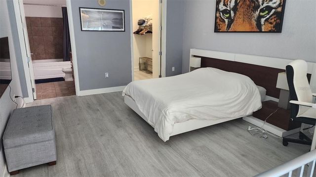 150 E ROBINSON STREET 427, Orlando, FL 32801