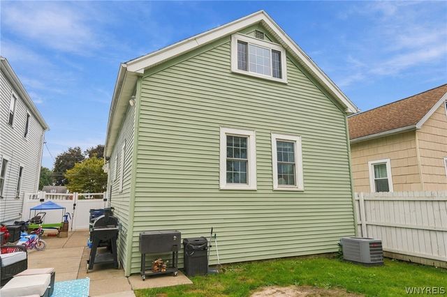 112 Densmore Street, Buffalo, NY 14220