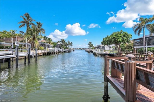 511 ALAMEDA CT, Marco Island, FL 34145