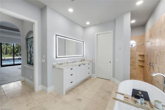511 ALAMEDA CT, Marco Island, FL 34145