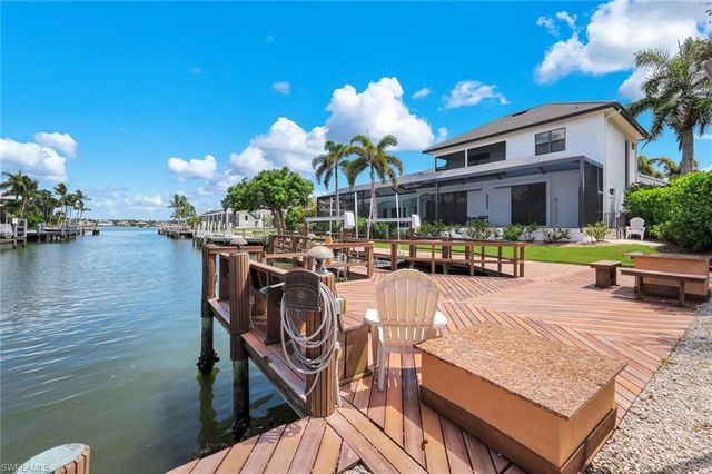 511 ALAMEDA CT, Marco Island, FL 34145