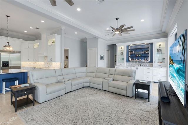 511 ALAMEDA CT, Marco Island, FL 34145