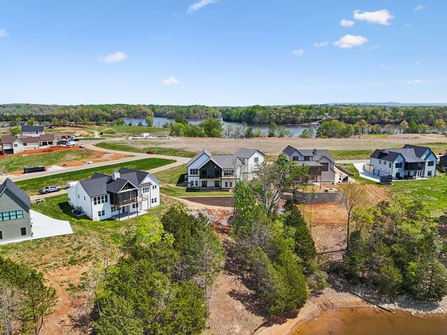 959 Fanning Bend Dr, Winchester, TN 37398