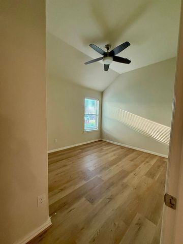 3834 W Vicksburg Estates Drive, Missouri City, TX 77459