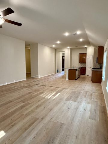 3834 W Vicksburg Estates Drive, Missouri City, TX 77459