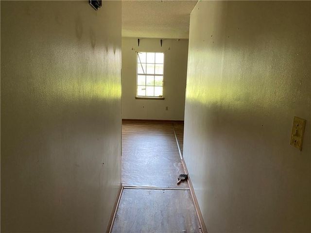 701 Bond Street, Mobile, AL 36607