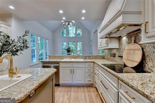 280 Fox Hunter Drive, Johns Creek, GA 30022