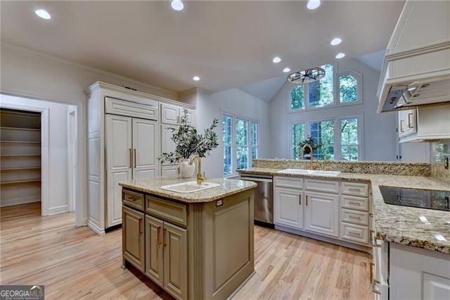 280 Fox Hunter Drive, Johns Creek, GA 30022