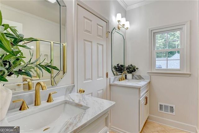 280 Fox Hunter Drive, Johns Creek, GA 30022