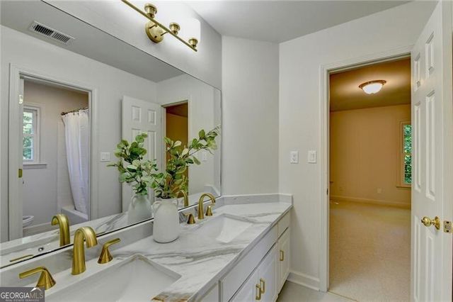 280 Fox Hunter Drive, Johns Creek, GA 30022