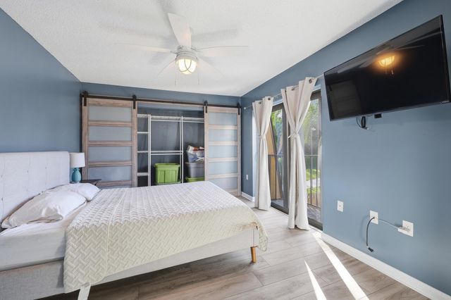 5804 SE Windsong Lane 220, Stuart, FL 34997