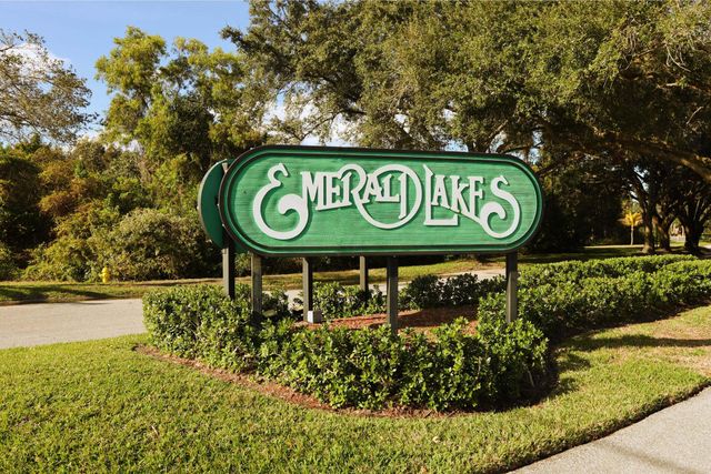 5804 SE Windsong Lane 220, Stuart, FL 34997