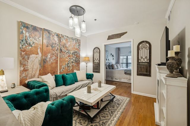 1803 Broadway Apt 212, Nashville, TN 37203